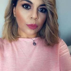 Meet your Posher, Mayra